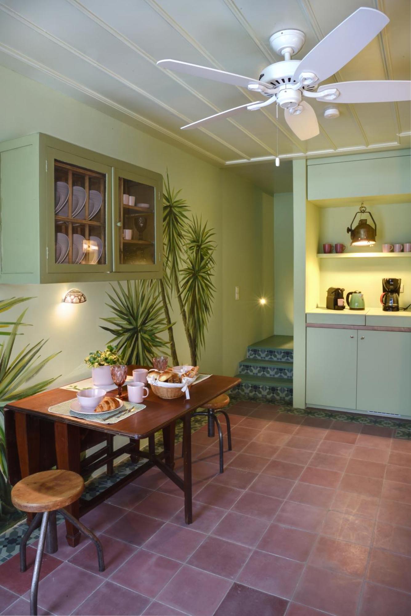 Hotel Cactus Hydra - Art Hidra